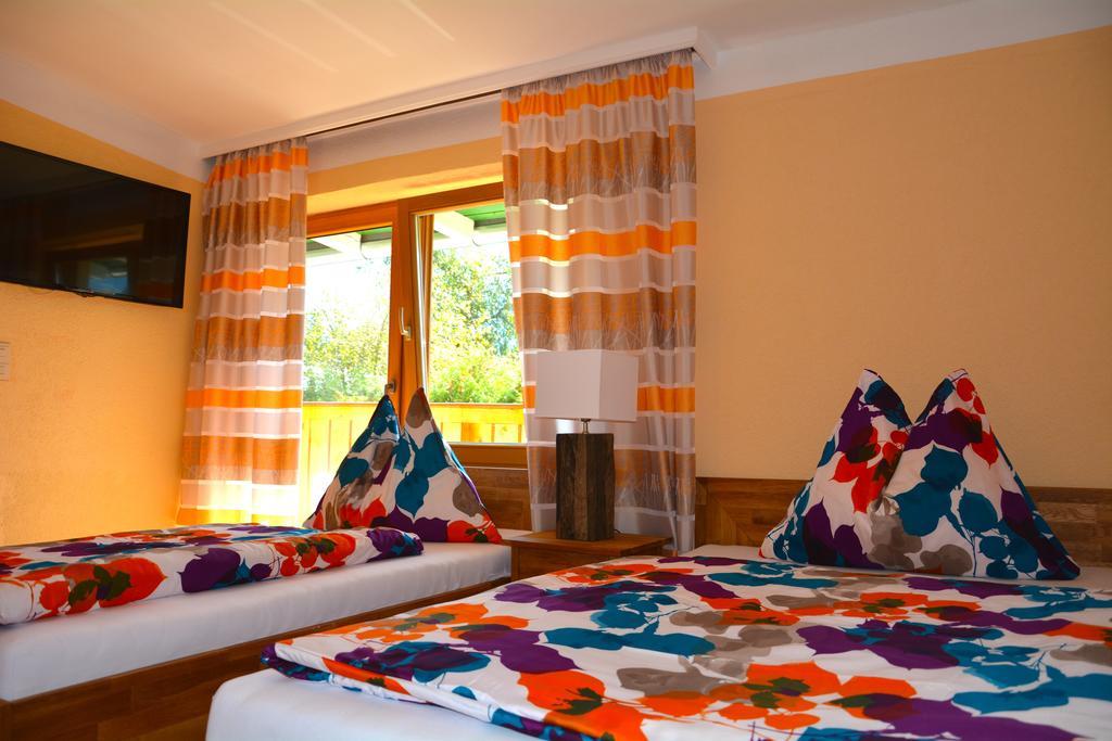 Pension Milan Zell am See Ruang foto