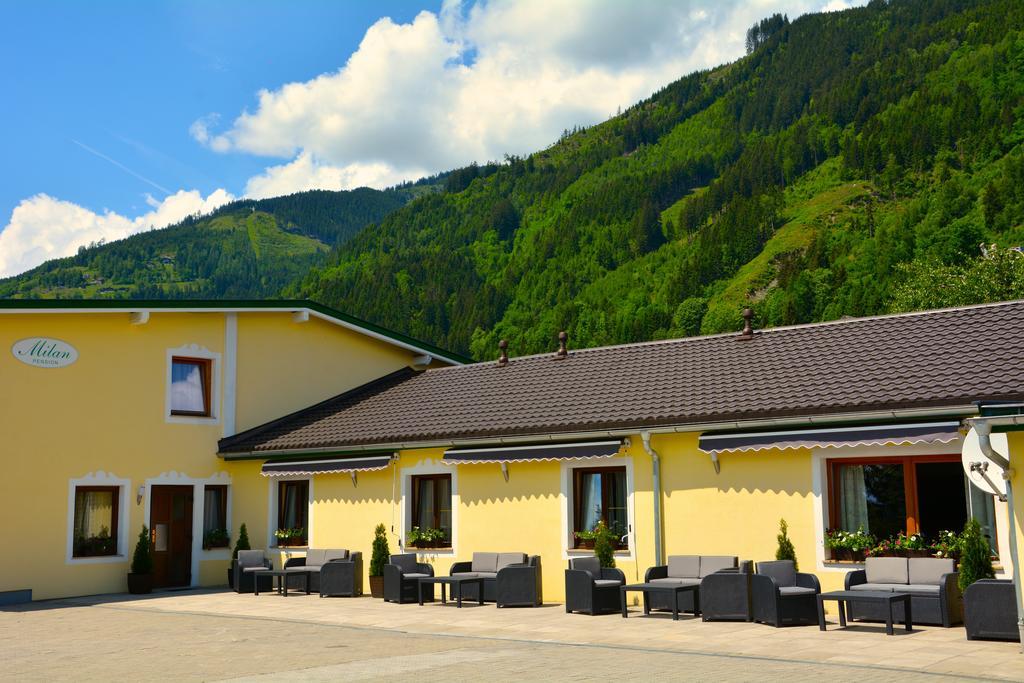 Pension Milan Zell am See Bagian luar foto
