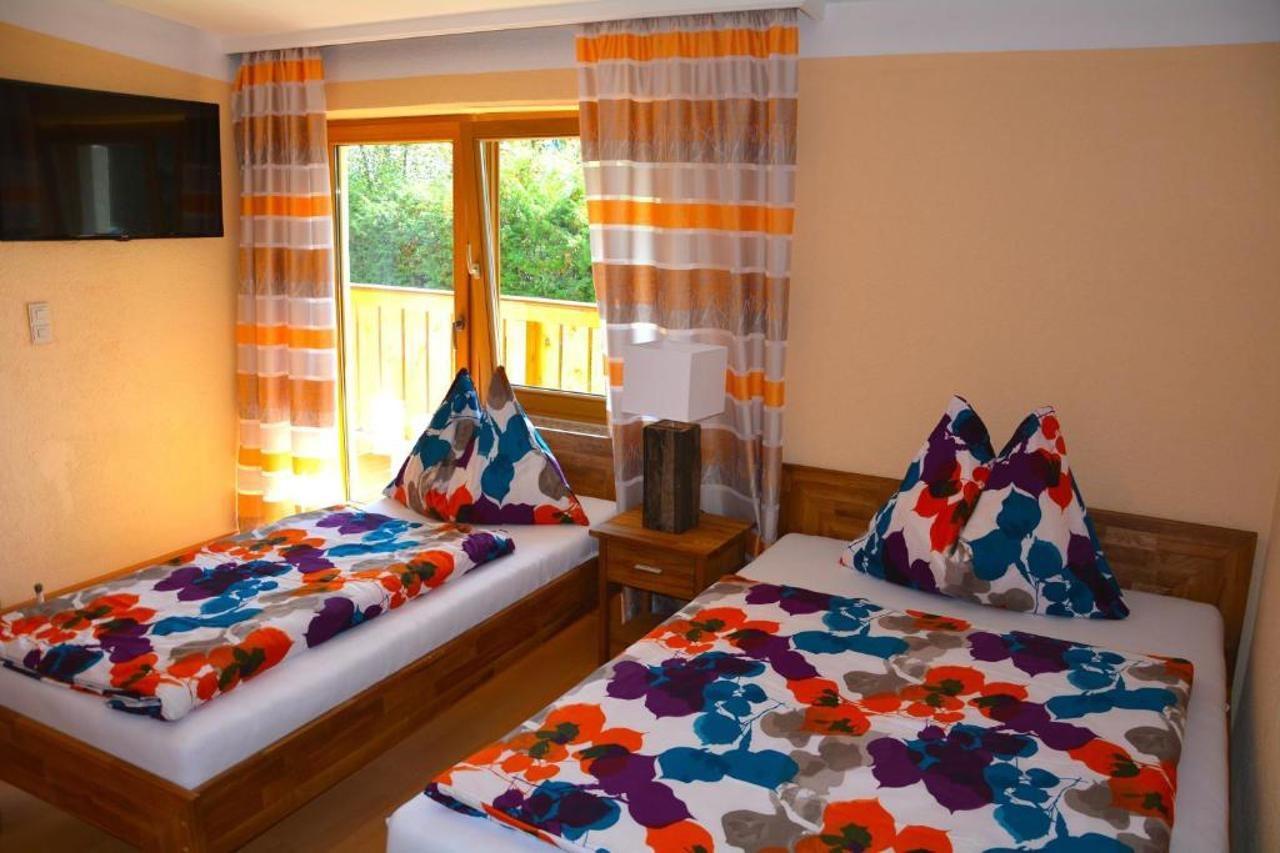Pension Milan Zell am See Bagian luar foto